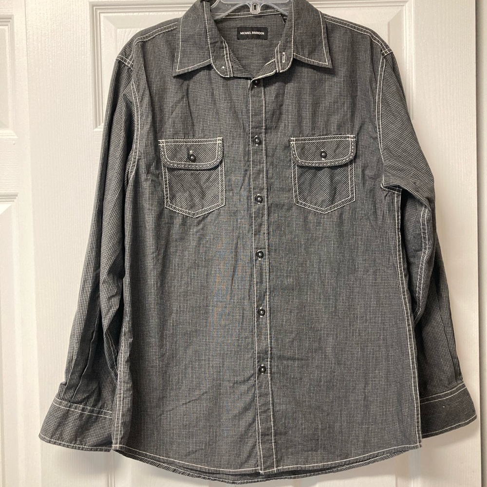 Michael Brandon, long sleeve collared button down shirt, size large